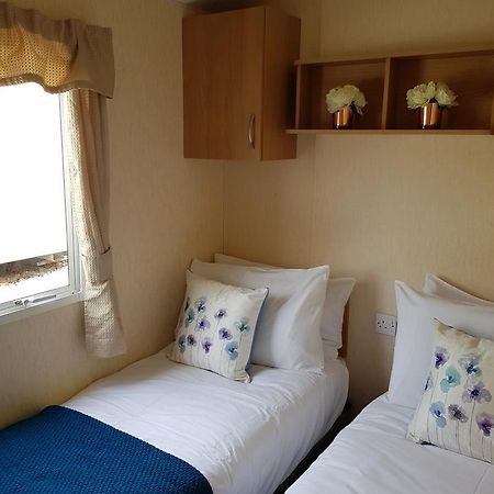 Pitch & Canvas - Self Catering At Broad Oak Farm Ξενοδοχείο Tattenhall Εξωτερικό φωτογραφία