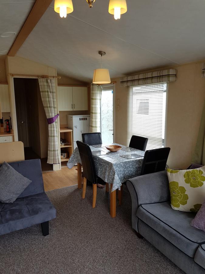 Pitch & Canvas - Self Catering At Broad Oak Farm Ξενοδοχείο Tattenhall Εξωτερικό φωτογραφία